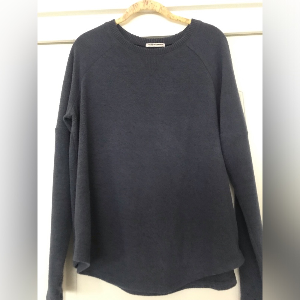 Theo & Spence Fuzzy Pullover Shirt